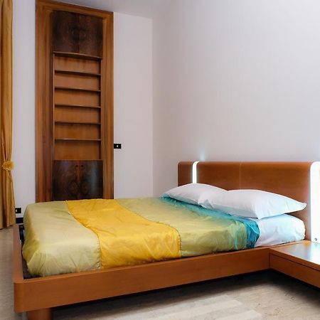 Apartament Deluxe Quattro Spade Verona Exteriör bild