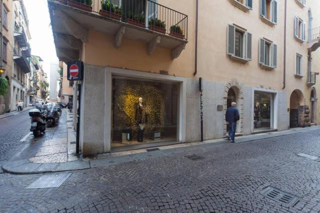 Apartament Deluxe Quattro Spade Verona Exteriör bild
