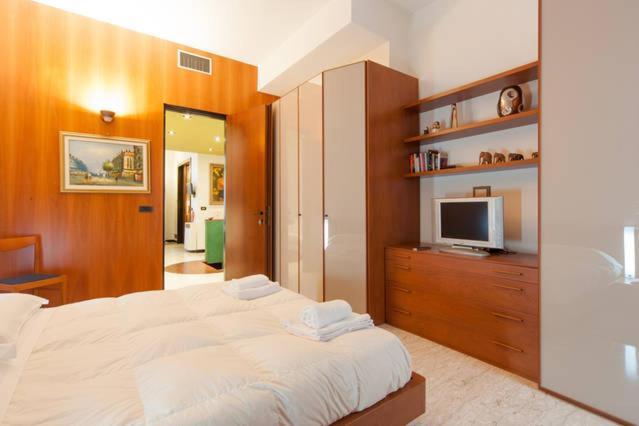 Apartament Deluxe Quattro Spade Verona Exteriör bild