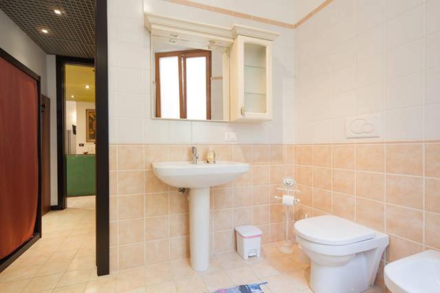 Apartament Deluxe Quattro Spade Verona Exteriör bild